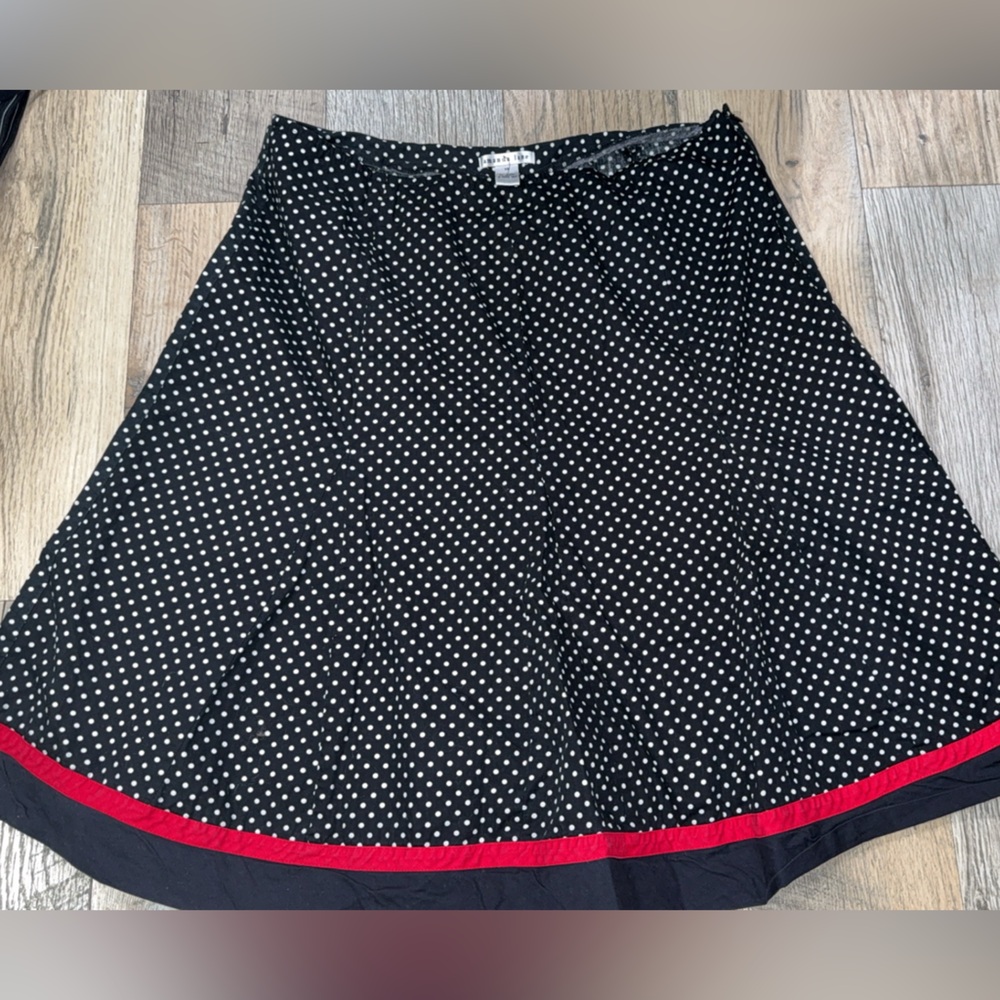 Amanda Lane Black and White Polka Dot Skirt